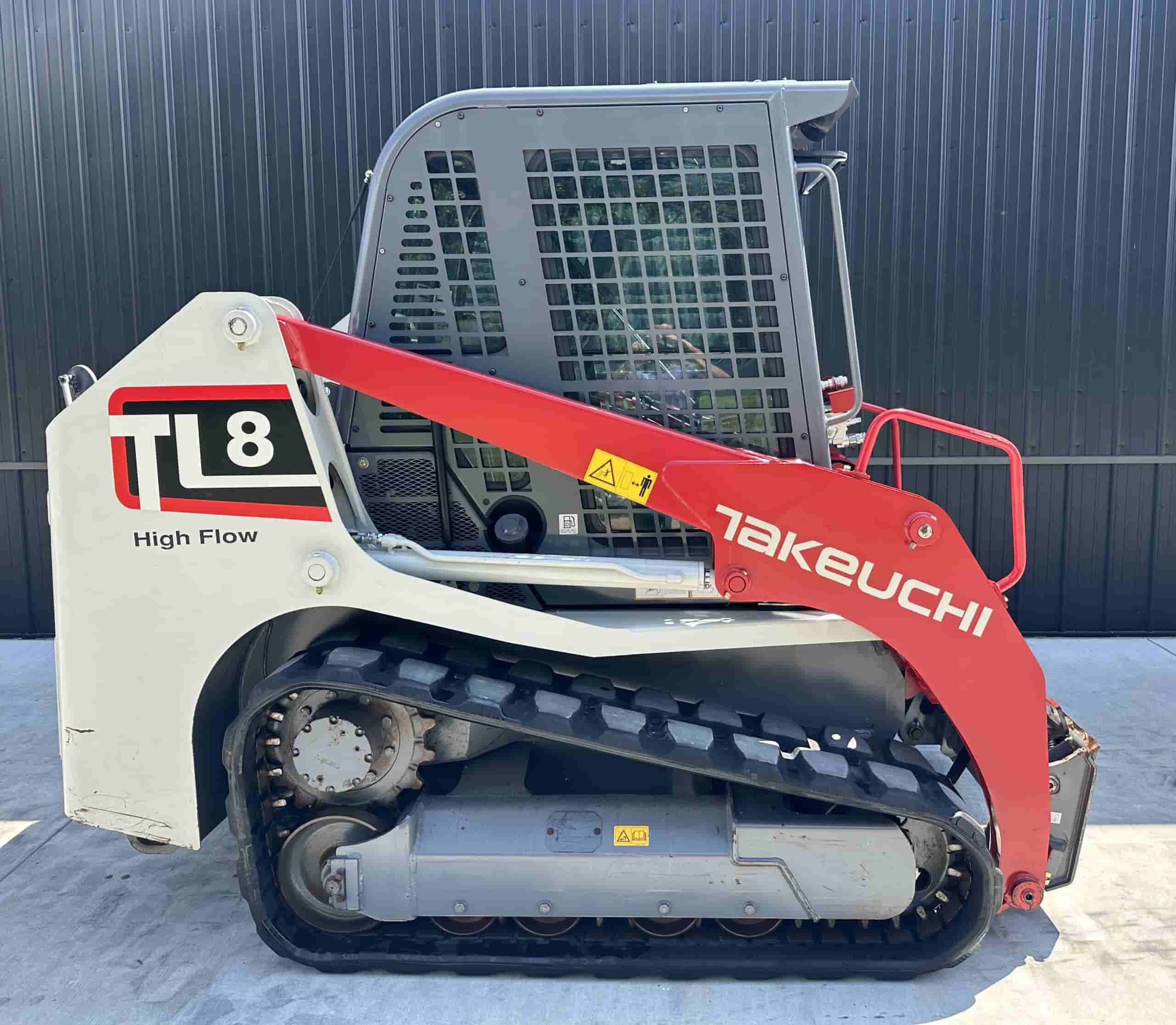 2019 TAKEUCHI TL8 HIGH FLOW
